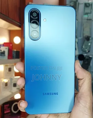 New Samsung Galaxy A17 5G 256 GB Blue