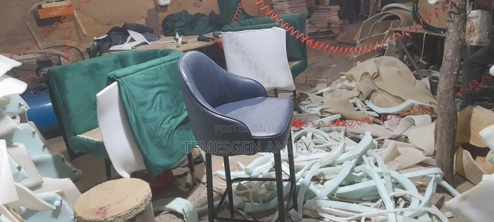 ዘመናዊ ምቹ ወንበሮች