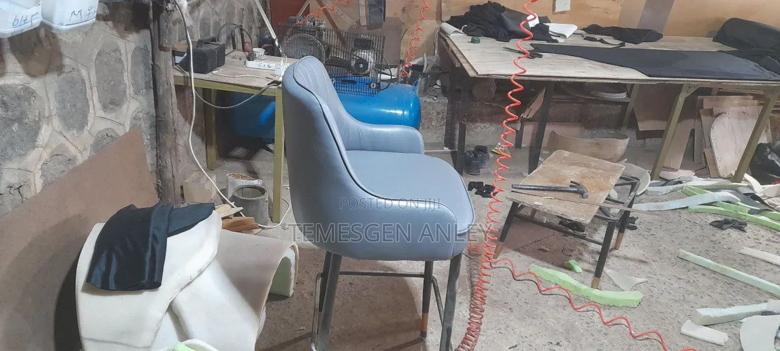 ዘመናዊ ምቹ ወንበሮች