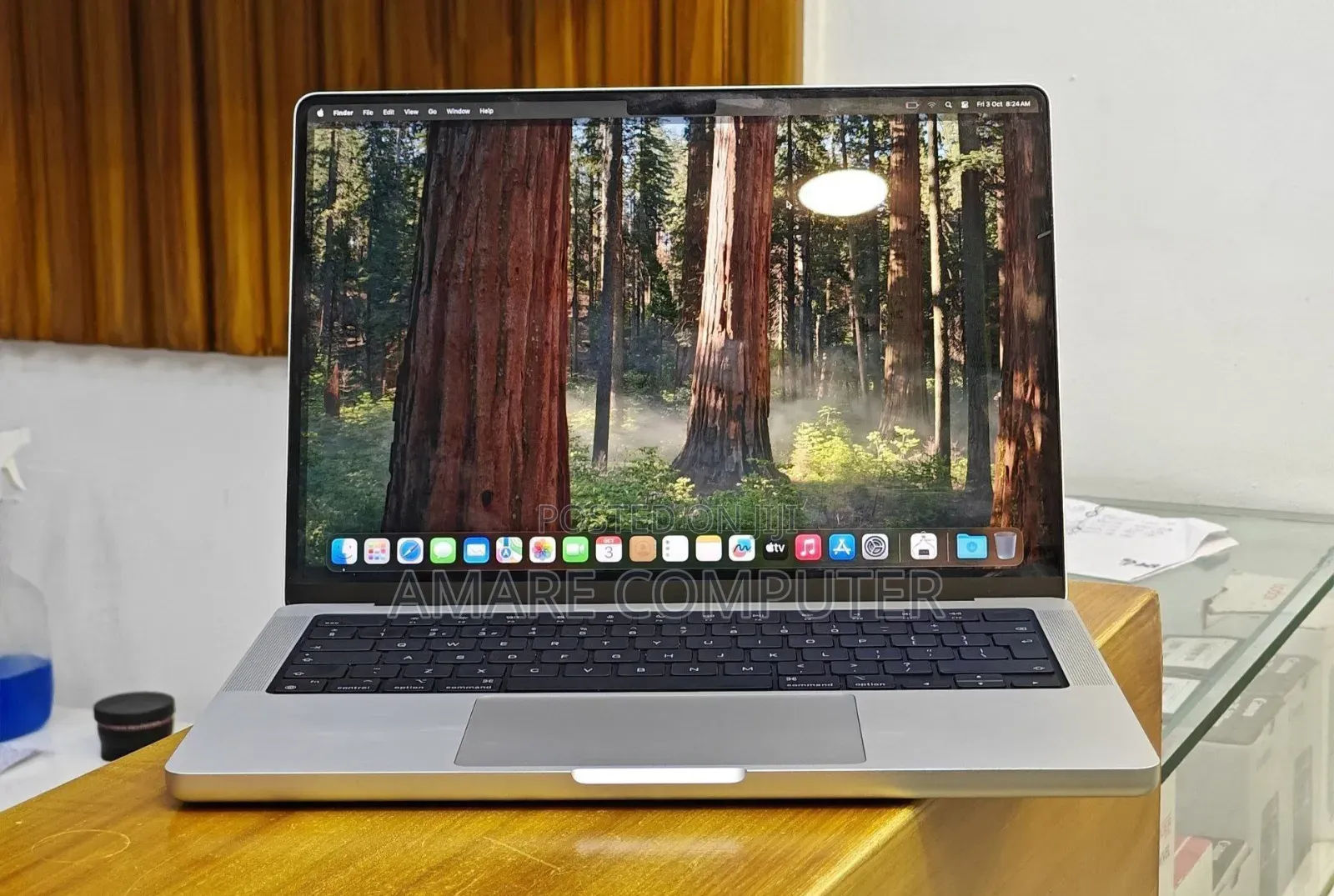 New Laptop Apple MacBook Pro M1 32GB Apple M1 Pro SSD 1T