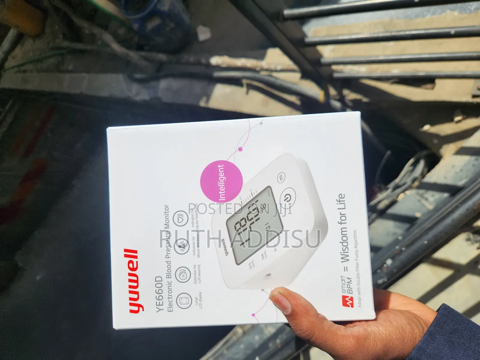 Yuwell Blood Pressure Monitor者的brand New Blood Pressuer Monitor New