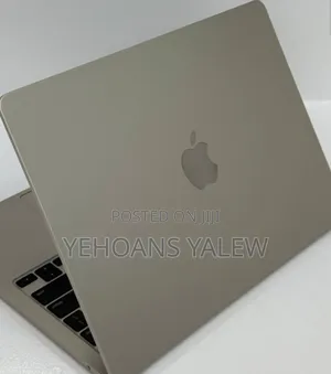 New Laptop Apple MacBook Air 2025 M4 13-Inch 16GB Apple M4 SSD 256GB