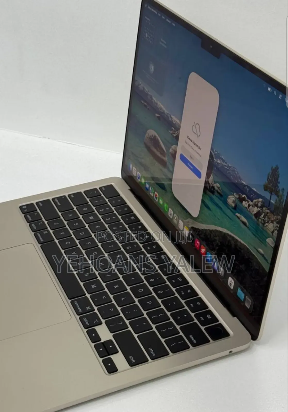 New Laptop Apple MacBook Air 2025 M4 13-Inch 16GB Apple M4 SSD 256GB