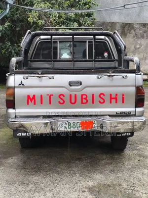 Mitsubishi L200 Double Cab 2.5 180hp 4WD 2005 Silver