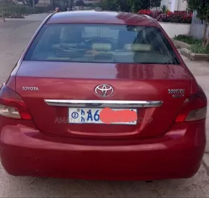 Toyota Yaris 2008 Red