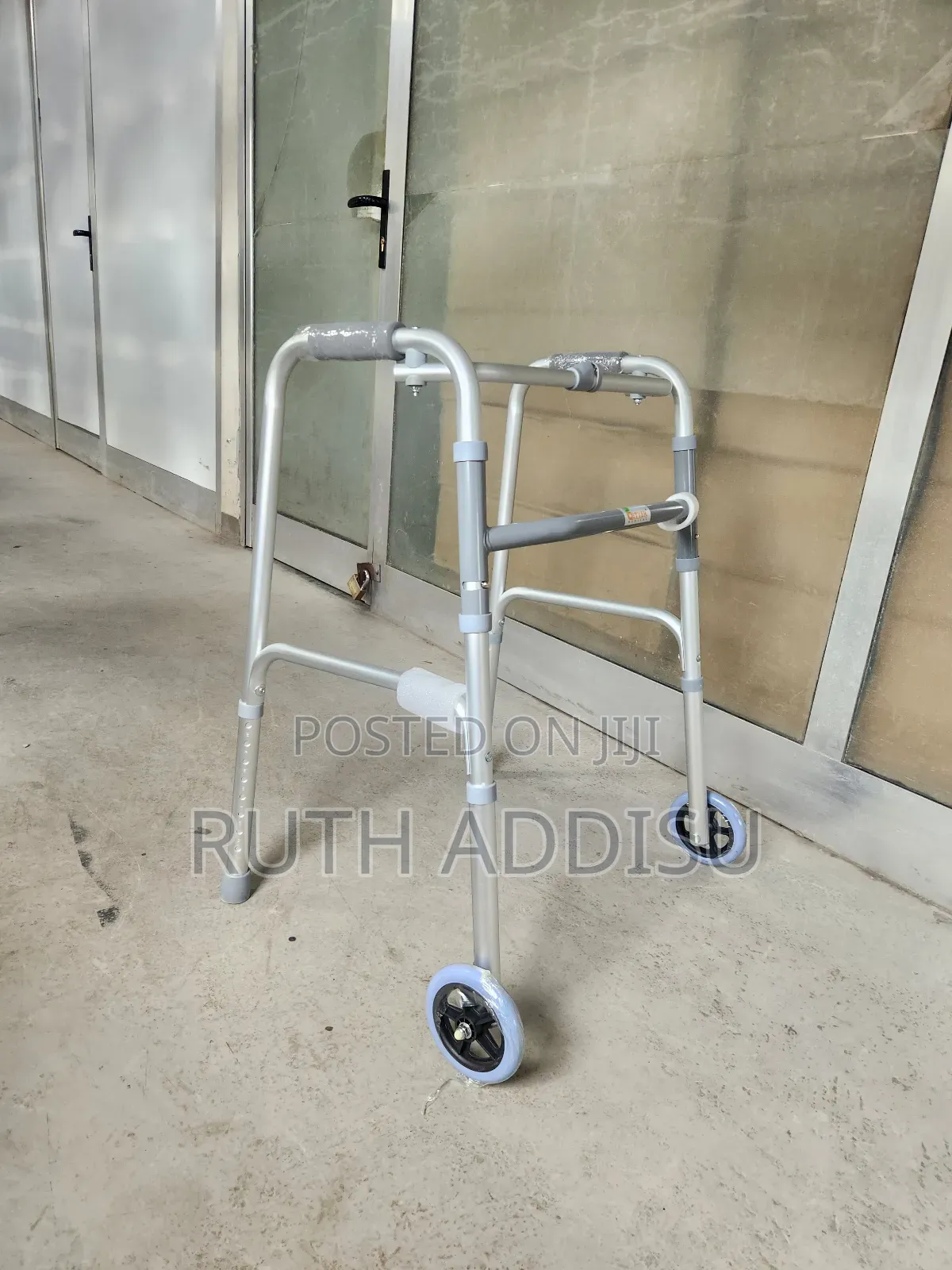 Medical Walker管道brand New Walker字跟walker孓你walker孓我walker彌冤walker New