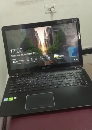 New Laptop Asus ASUSPRO P2440UQ 12GB Intel Core I7 SSD 512GB