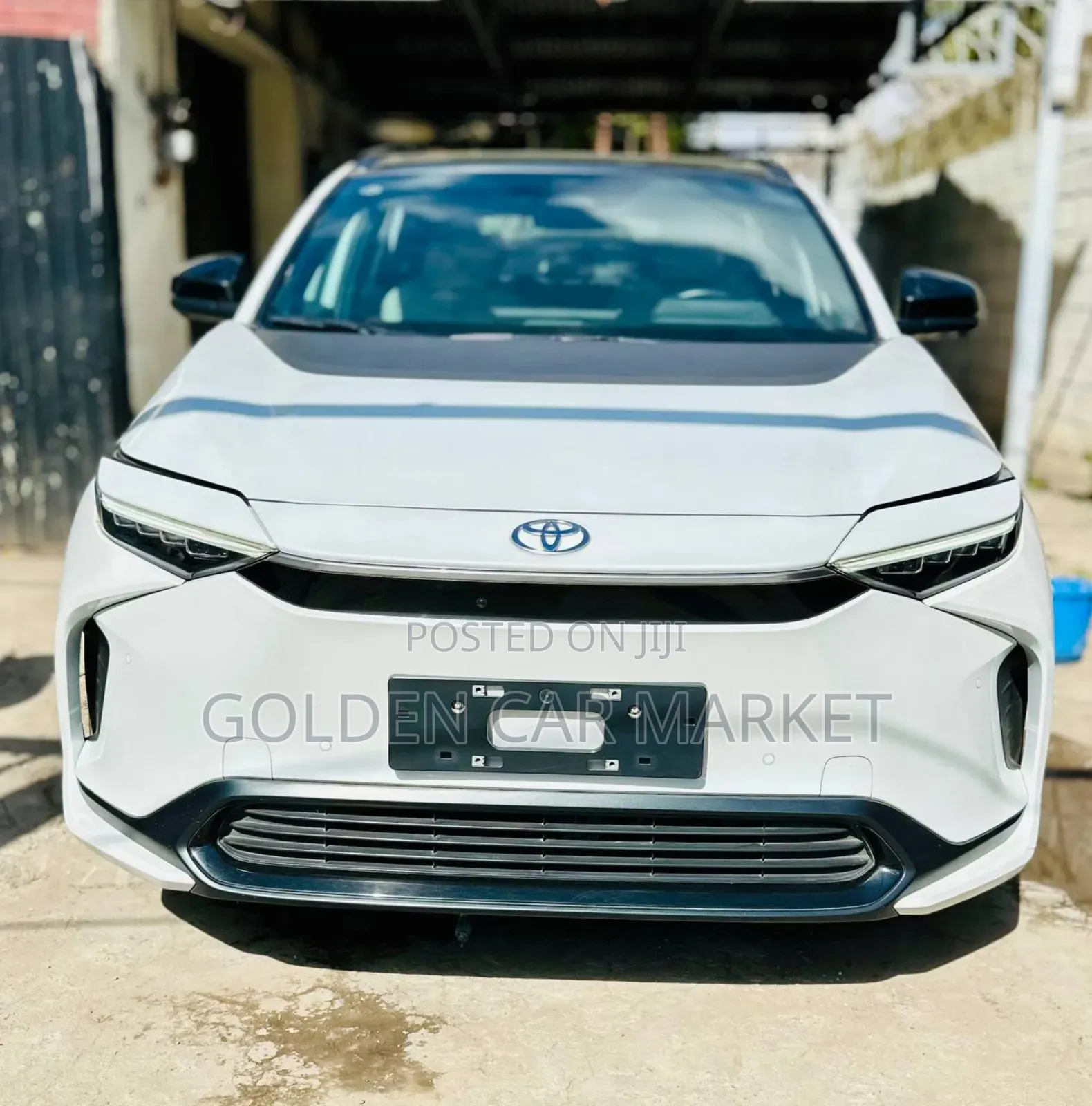 Toyota bZ4X 2023 White
