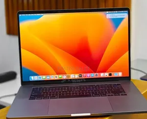 New Laptop Apple MacBook Pro 2019 32GB Intel Core I9 SSD 1T