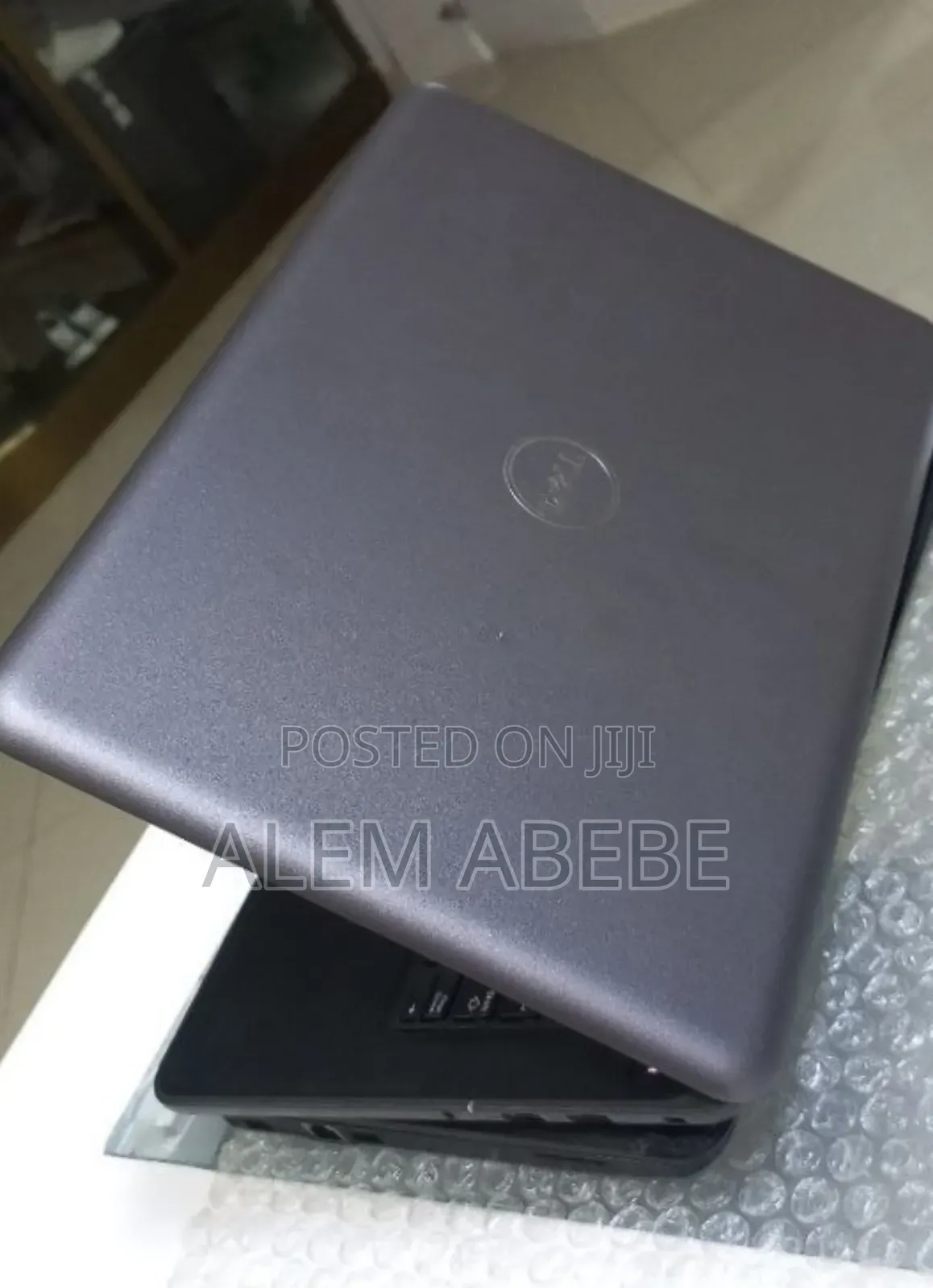 New Laptop Dell Latitude 3390 8GB Intel Core I5 SSD 256GB