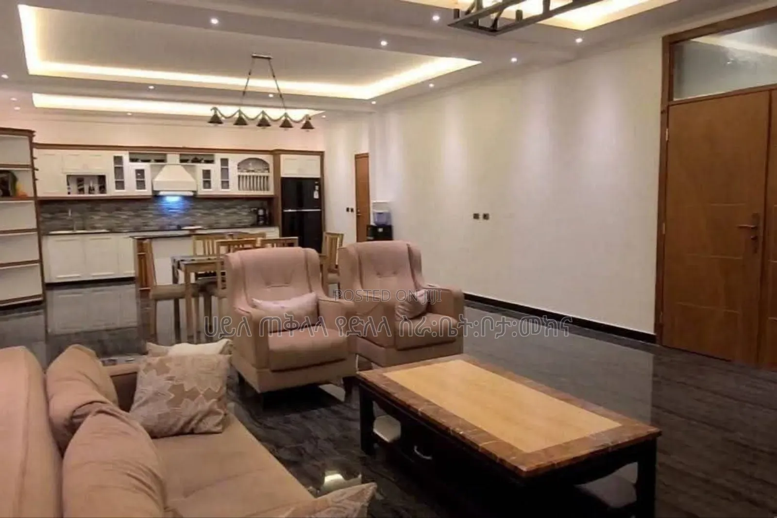 Furnished 7bdrm Townhouse/Terrace in አያት ዞን ኮምፋውንድ ውስጥ, Yeka for sale