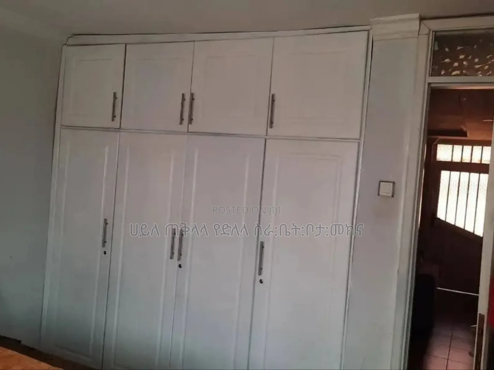 Furnished 3bdrm Condo in አያት ጣፎ ኮንደምንየም, Yeka for sale