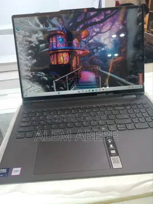 New Laptop Lenovo Yoga 7i 16GB Intel Core Ultra 7 SSD 1T