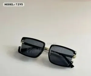 Louis Vuitton 7295 Men's Sunglasses – Gold Black