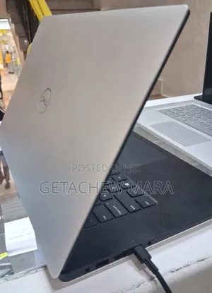 New Laptop Dell Precision 5540 16GB Intel Core i7 SSD 512GB