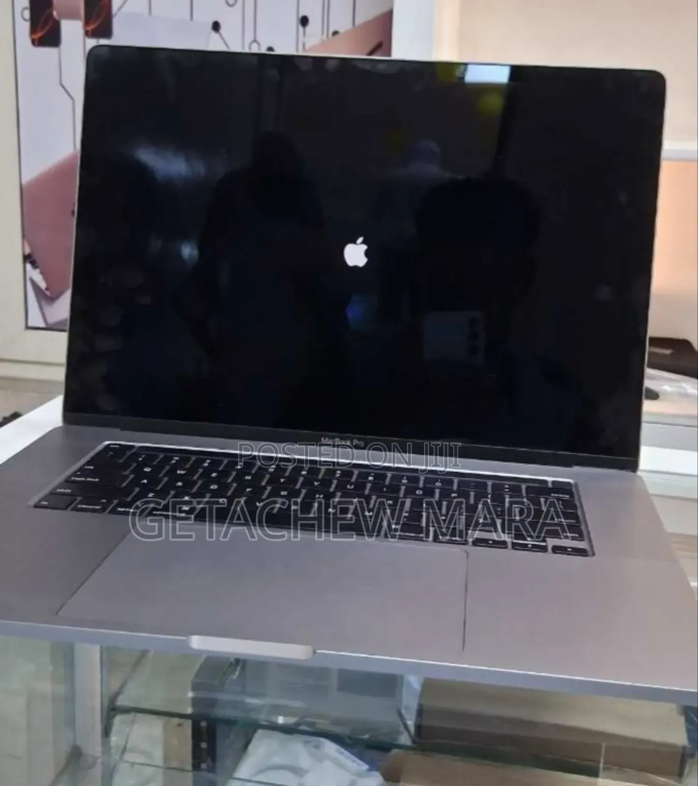 New Laptop Apple MacBook Pro 2019 32GB Intel Core I7 SSD 1T
