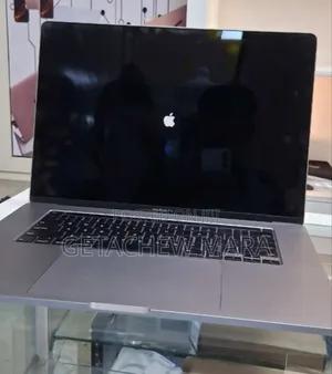 New Laptop Apple MacBook Pro 2019 32GB Intel Core I7 SSD 1T