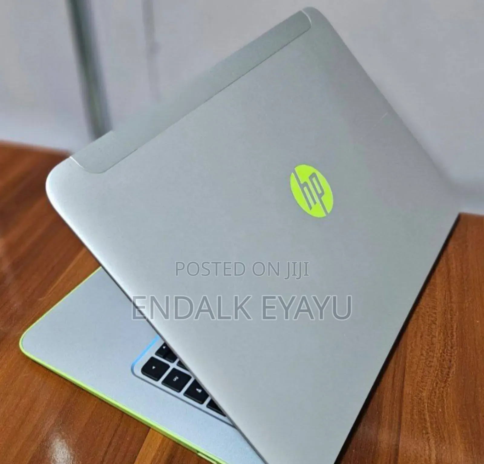 New Laptop HP Stream 14 2GB AMD SSHD (Hybrid) 60GB