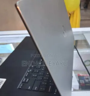 New Laptop Dell 16GB Intel Core I7 SSD 512GB