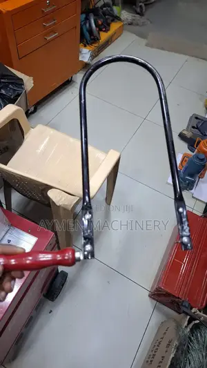 Fretsaw Fretwork የወርቅ መጋዝ