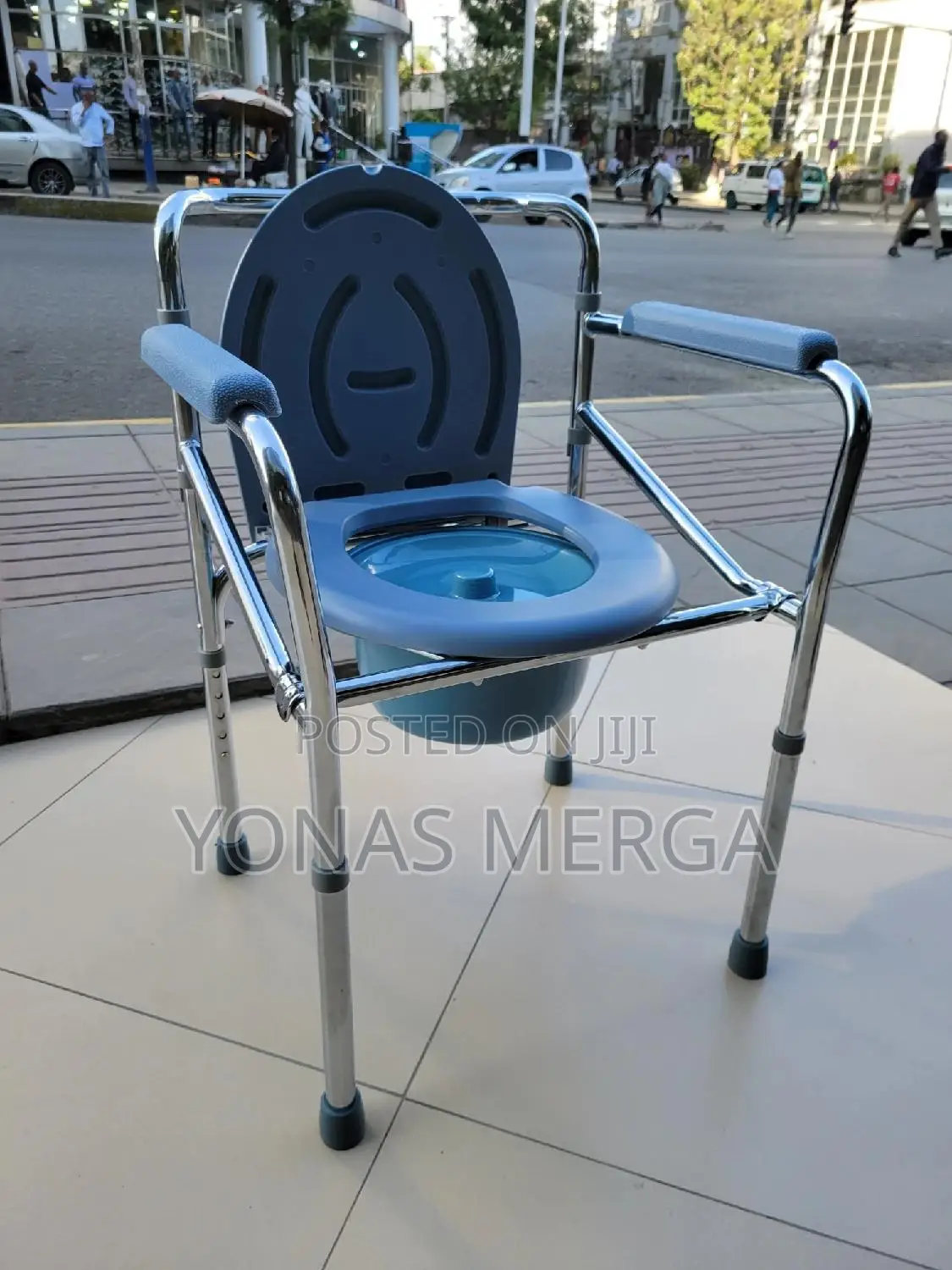 Imported 3-in-1 Toilet Chair凸琴quality, Robust Commode Chairs雙脅potty
