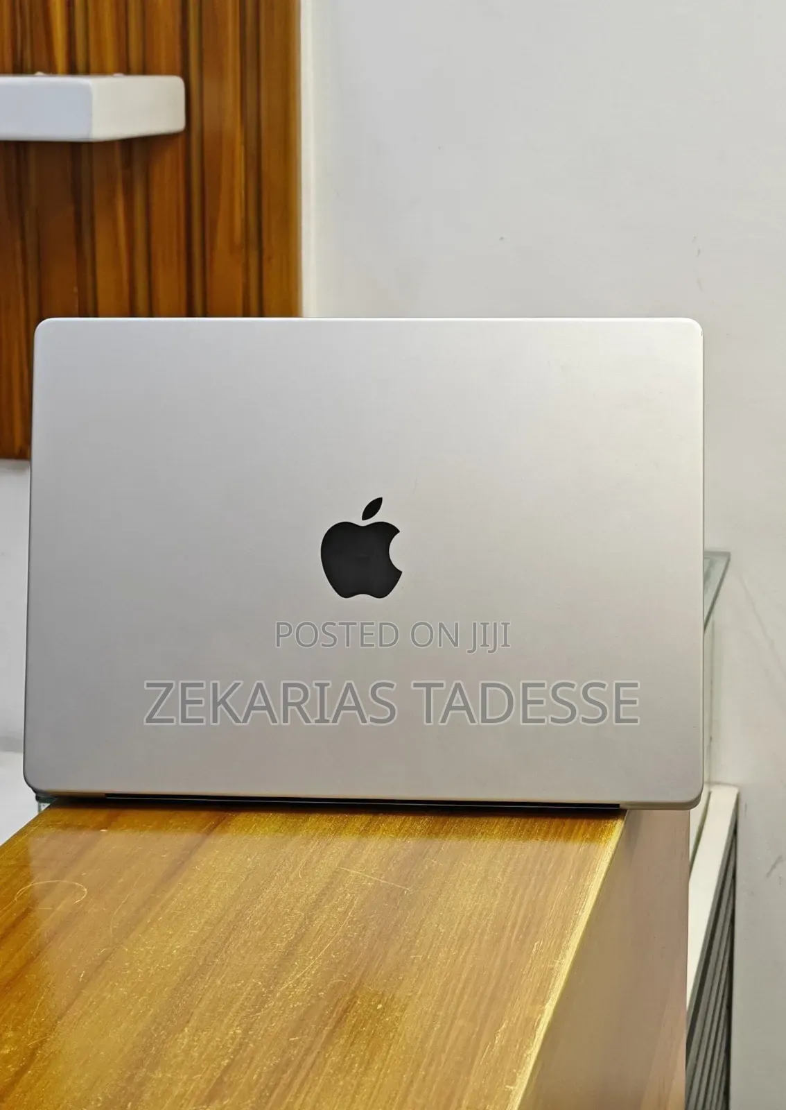 New Laptop Apple MacBook Pro M1 32GB Apple M1 SSD 1T