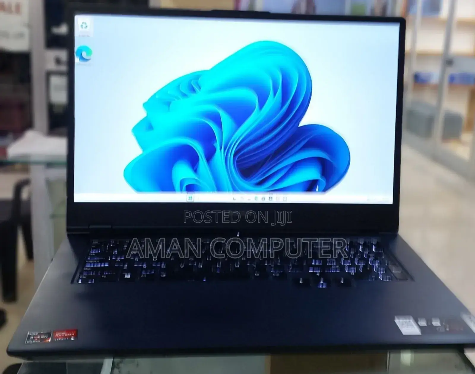 New Laptop Lenovo Legion 5 16GB AMD Ryzen 7 SSD 1T