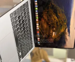 New Laptop Apple MacBook Air 2022 M2 8GB Intel Core M2 SSD 256GB