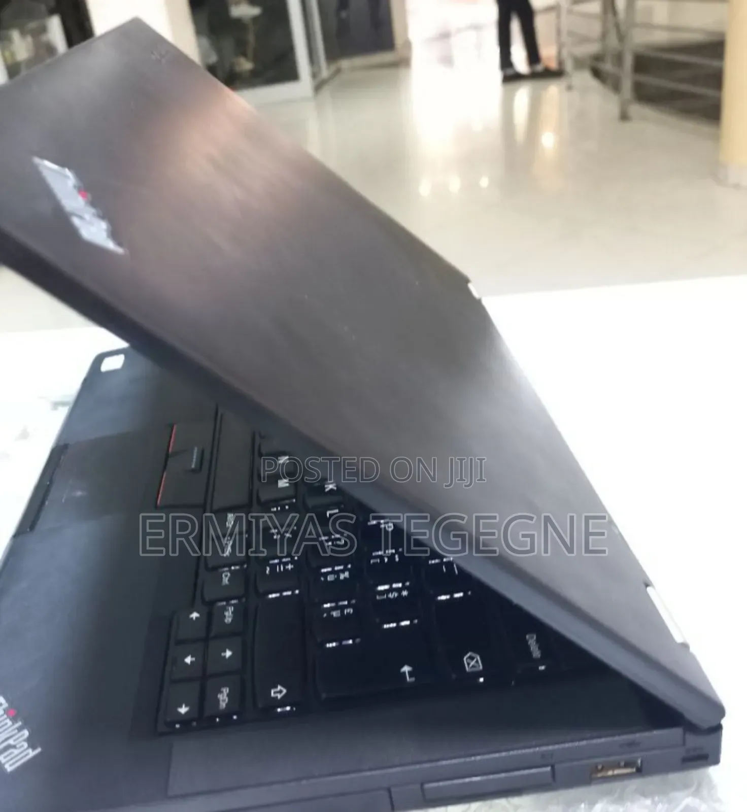 New Laptop Lenovo ThinkPad Yoga 4GB Intel Core I5 SSD 500GB