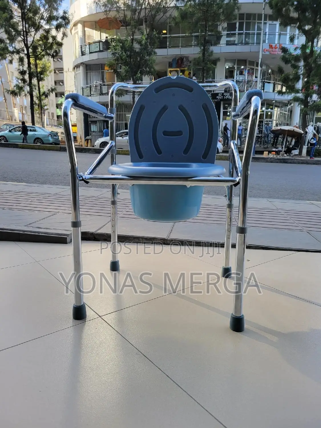 Adjustable Commode Toiletchair腹校toilet Potty W/H Makes It Easier Safer