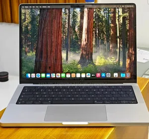 New Laptop Apple MacBook Pro 2021 M1 32GB Apple M1 Pro SSD 1T