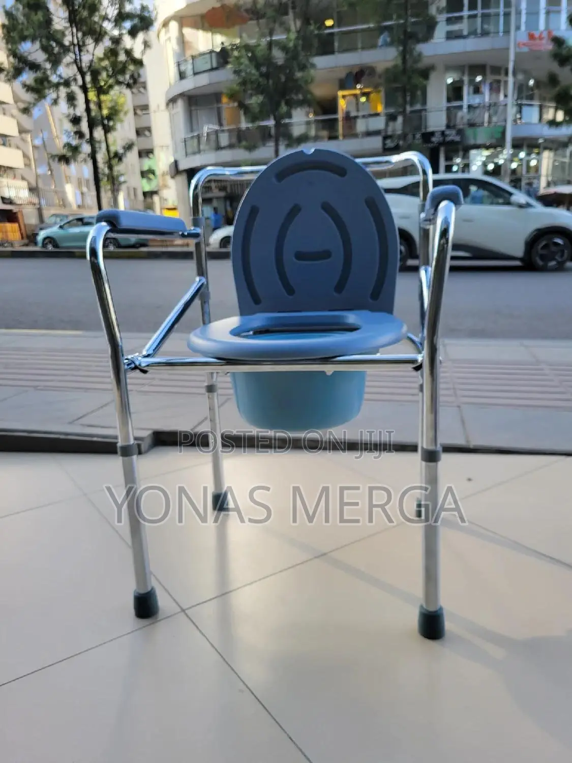 Multipurpose Commode Chair尚髷commode Seat Cover, and Fits Over Both