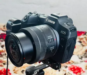Canon Eos R8