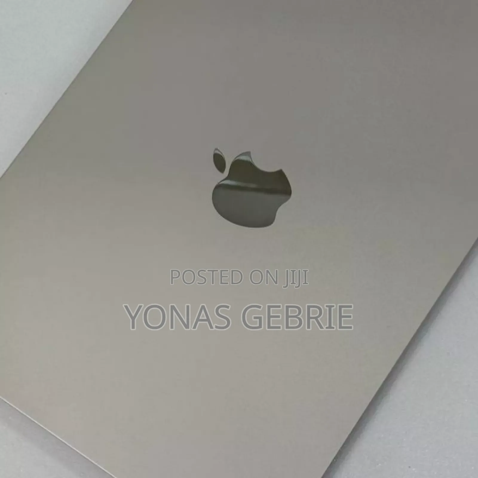 New Laptop Apple MacBook Air 2025 M4 13-Inch 16GB Apple M4 SSD 256GB