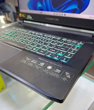 New Laptop Acer Predator Helios 300 16GB Intel Core I7 SSD 1T