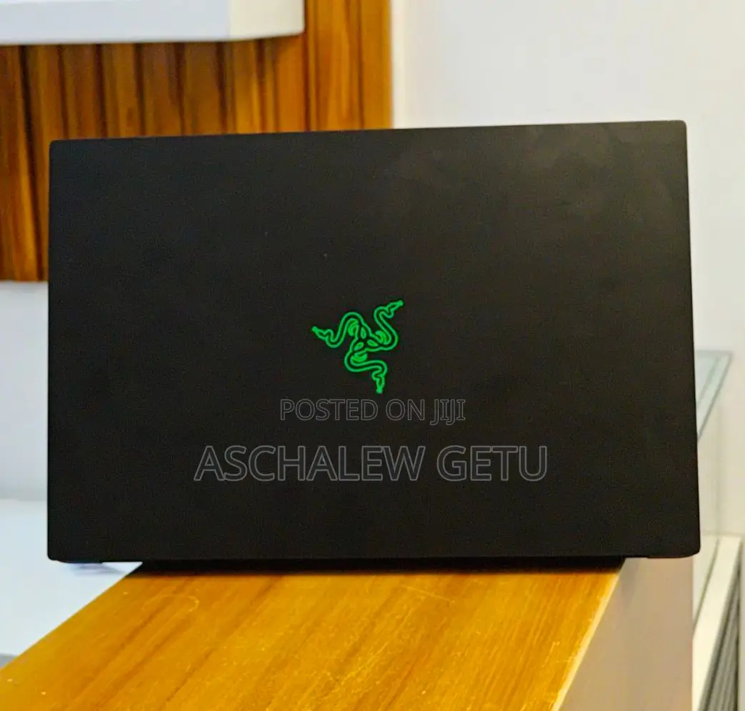 New Laptop Razer Blade 16GB Intel Core I7 SSD 512GB