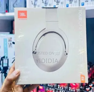 Photo - ‎ JBL Tour One M2 – Premium Sound