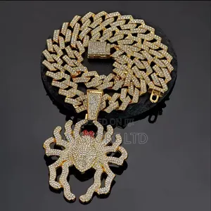 Red Eye Spider Chain