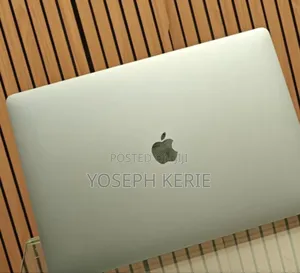 New Laptop Apple MacBook Pro 2019 16GB Intel Core I9 SSD 512GB