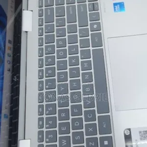New Laptop HP Envy X360 16GB Intel Core 7 SSD 512GB