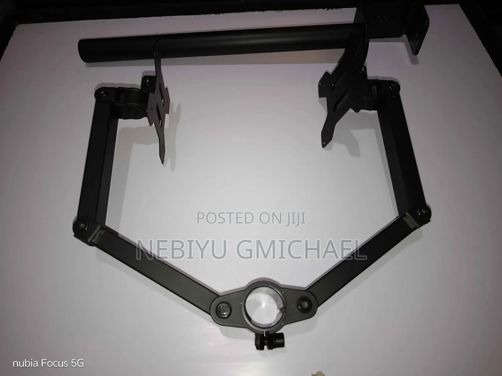 Vivo Dual
Monitor
Desk
Mount