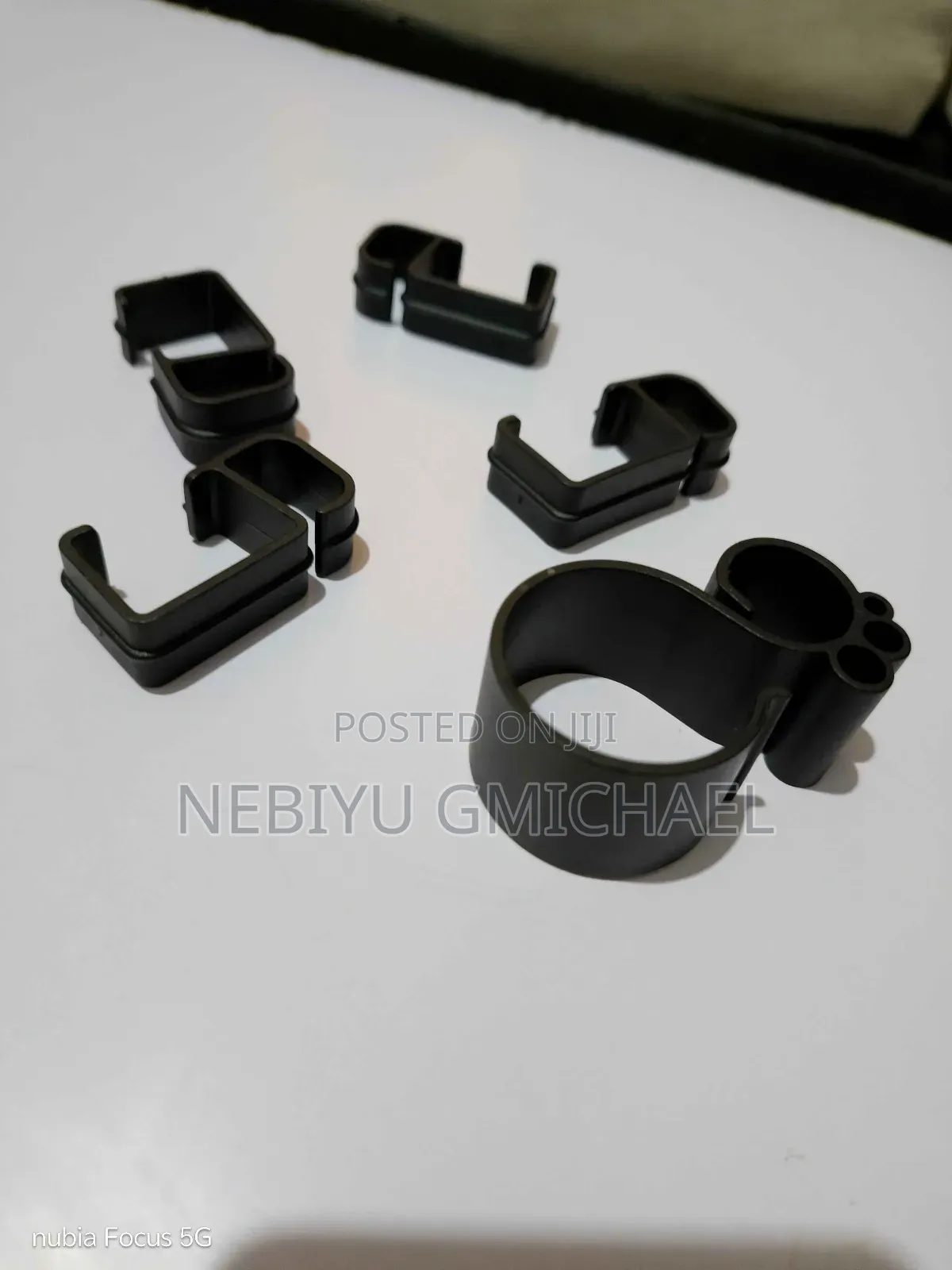 Vivo Dual
Monitor
Desk
Mount