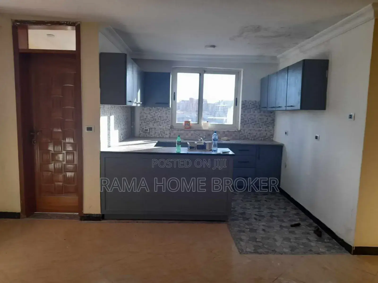 Furnished 3bdrm Condo in Arabsa Condominium, Yeka for sale