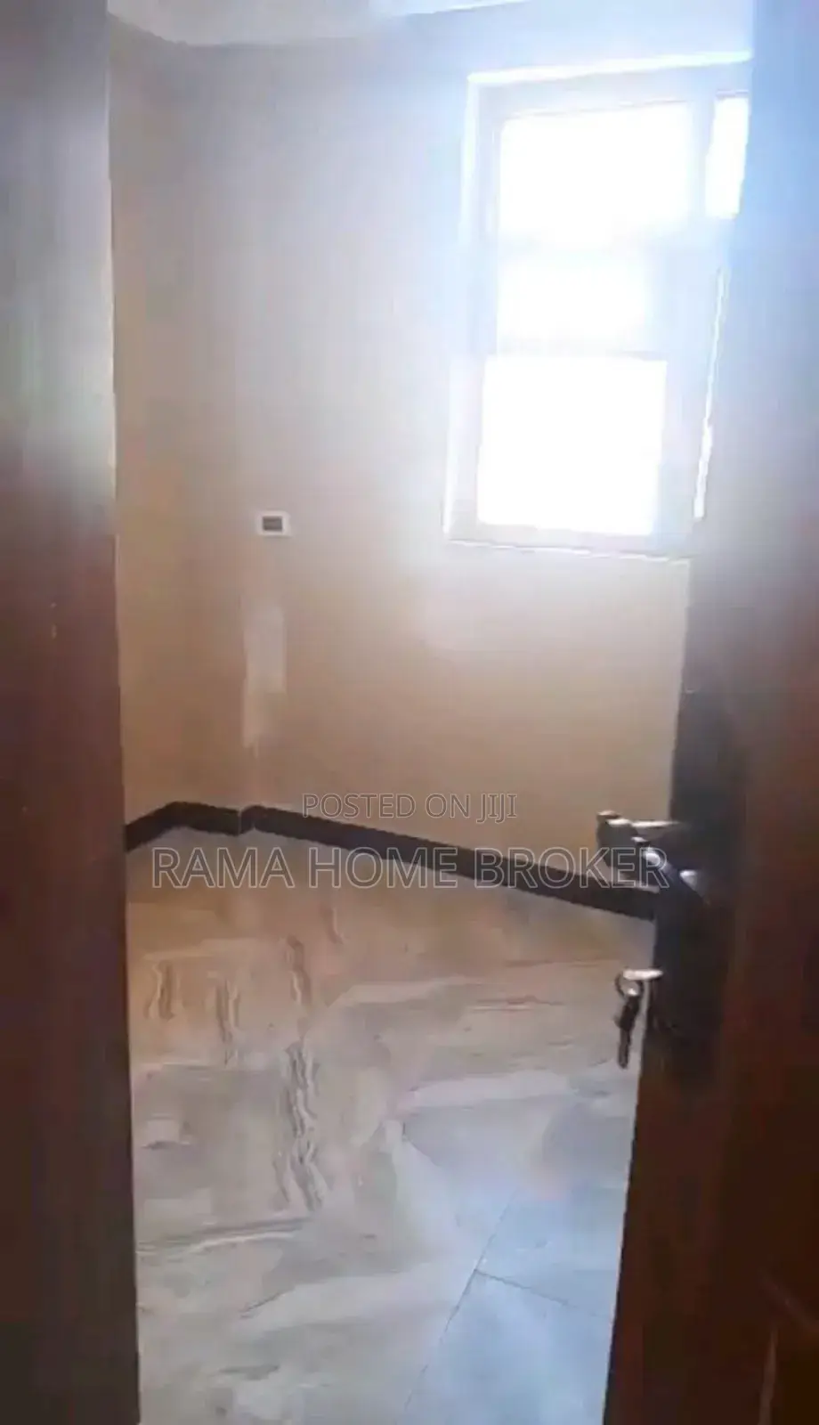 Furnished 3bdrm Condo in Arabsa Condominium, Yeka for sale