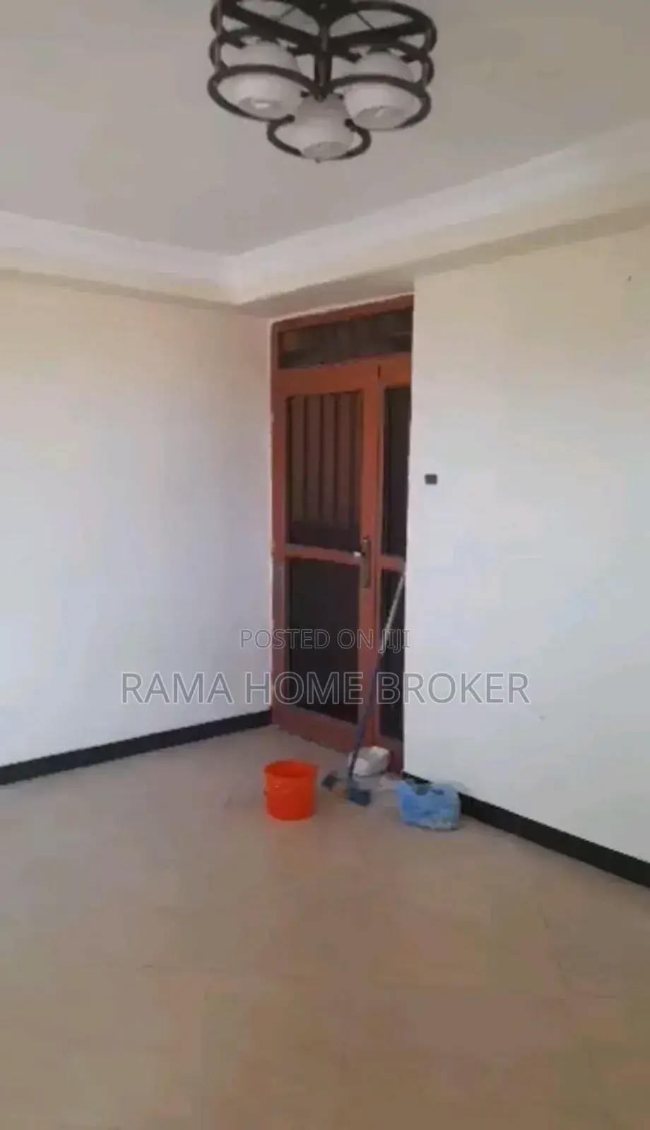 Furnished 3bdrm Condo in Arabsa Condominium, Yeka for sale