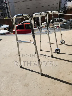 Walker朱明foldable Walker老闆brand New Medical Walker較少walker肢啊walker