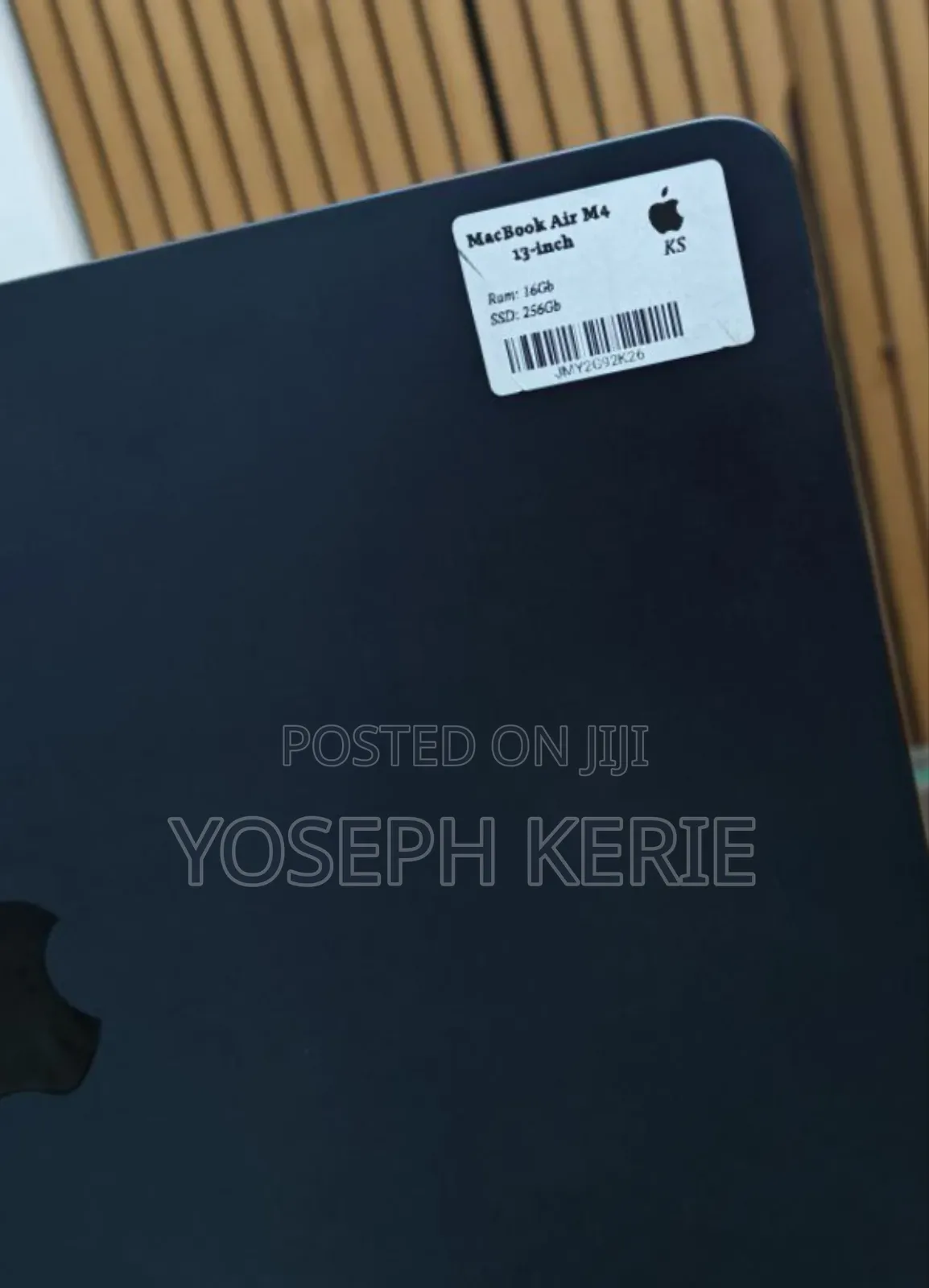 New Laptop Apple MacBook Air 2025 M4 13-Inch 16GB Apple M4 SSD 256GB