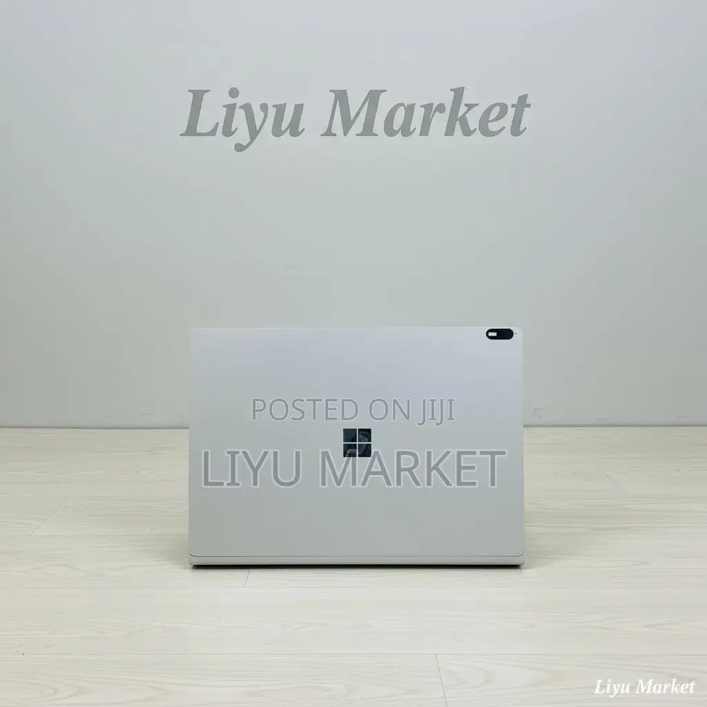 New Laptop Microsoft Surface Book 2 16GB Intel Core I7 SSD 256GB