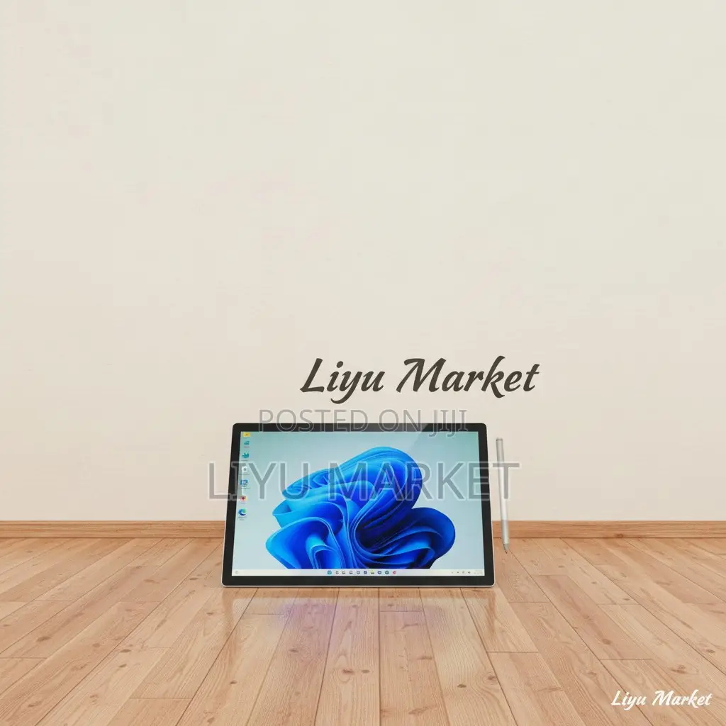 New Laptop Microsoft Surface Book 2 16GB Intel Core I7 SSD 256GB