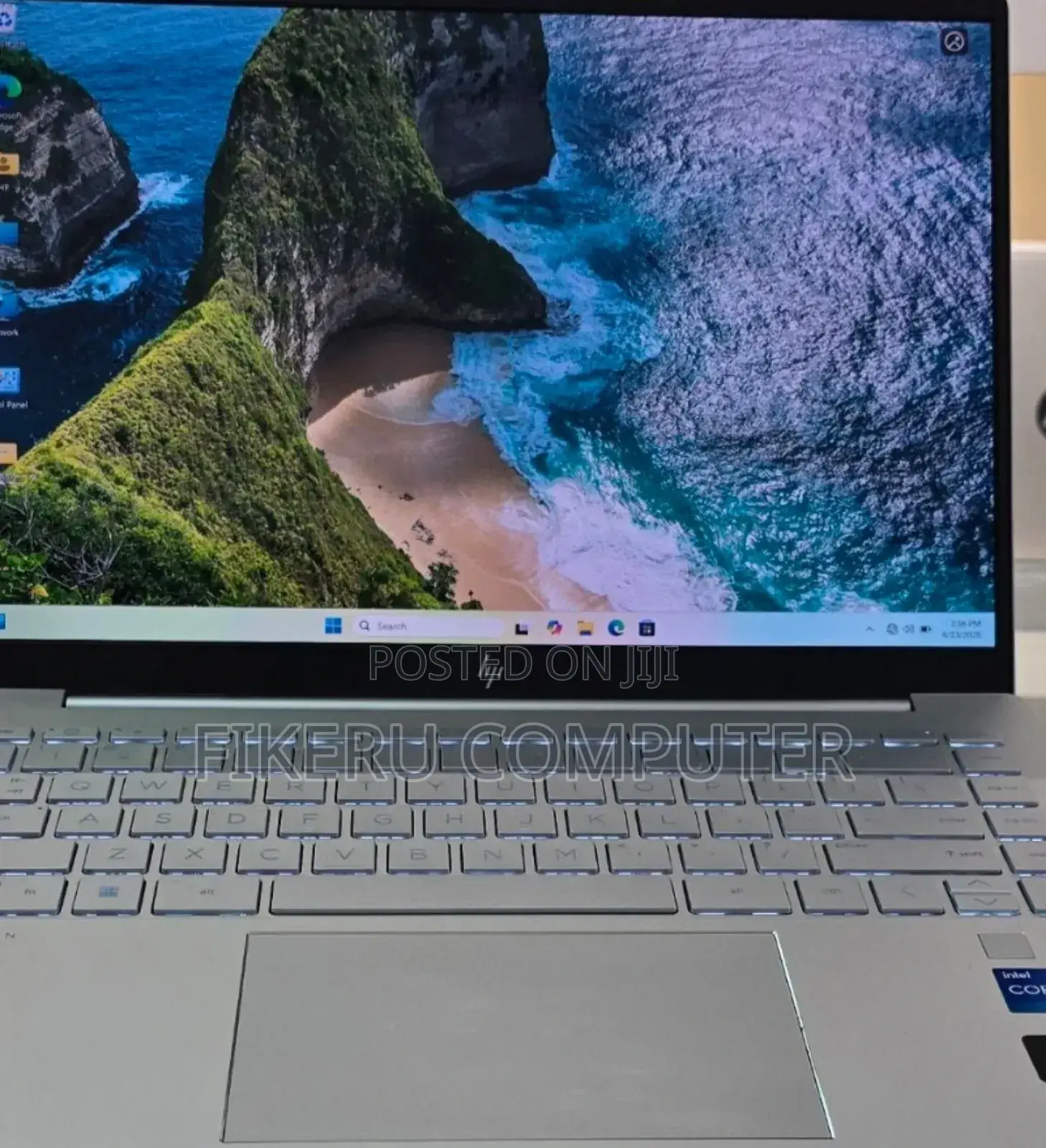 New Laptop HP Pavilion 15 16GB Intel Core I5 SSD 1T